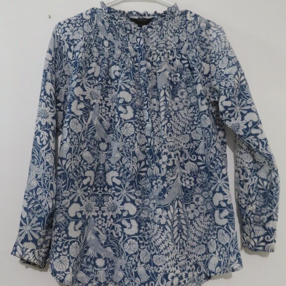 J.Crew Floral and Mermaid Print Pin Tuck Cotton/Silk Blend Top Size 0 - Picture 14 of 14